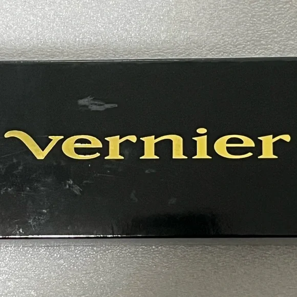 Vernier Fun Women's Gold Mother of Pearl Watch with 10 Interchangeable Straps - Picture 3 of 5